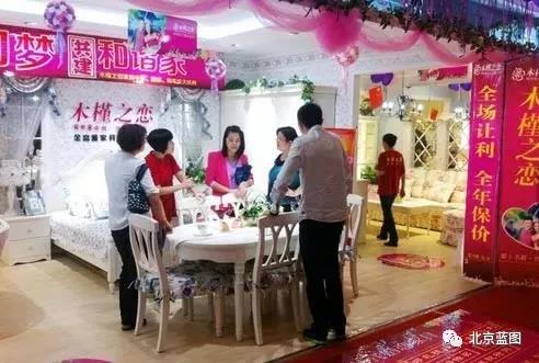 店鋪裝修的特色越來越好，但是氛圍跟不上怎么